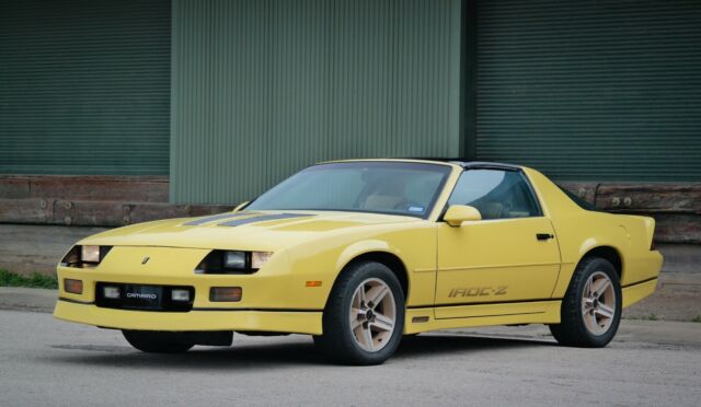 1987 Chevrolet Camaro - photo 3