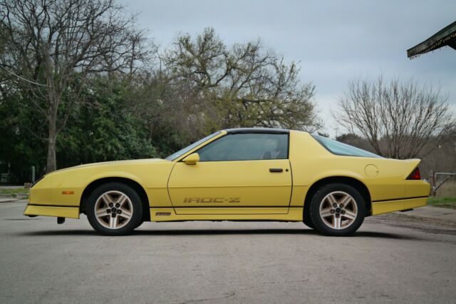 1987 Chevrolet Camaro - photo 5