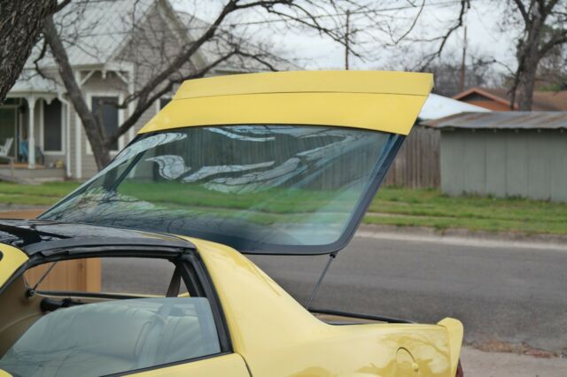 1987 Chevrolet Camaro - photo 8