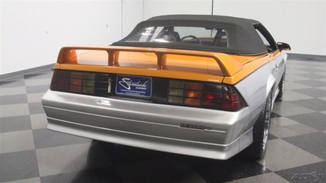 1987 Chevrolet Camaro Restomod - photo 12