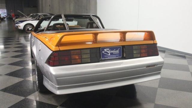 1987 Chevrolet Camaro Restomod - photo 11