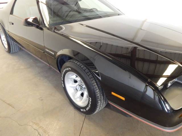 1987 Chevrolet Camaro RS 2dr Hatchback - photo 12