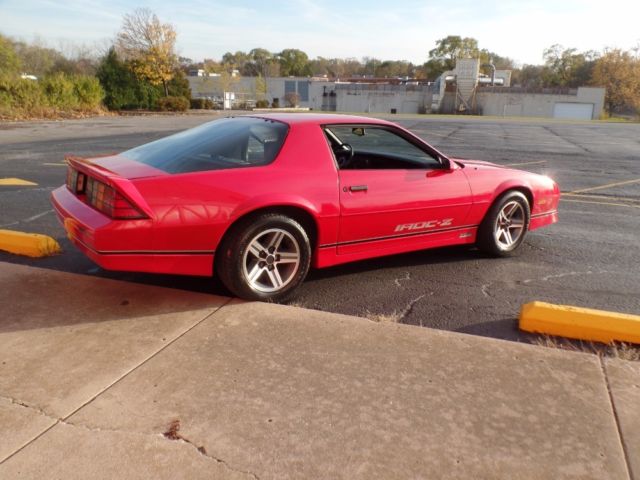 1987 Chevrolet Camaro -VERY SOLID IROC Z- NEW PAINT- SWEET 80'S CAMARO-S - photo 8