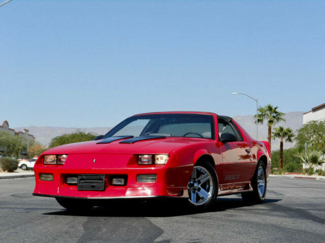 1987 Chevrolet Camaro IROC Z28 - photo 11