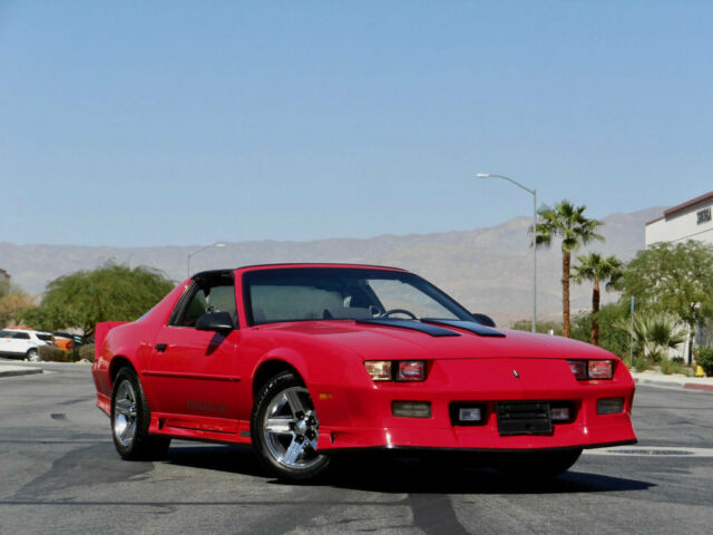 1987 Chevrolet Camaro IROC Z28 - photo 12