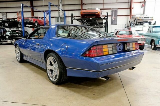 1987 Chevrolet Camaro Iroc-Z - photo 3