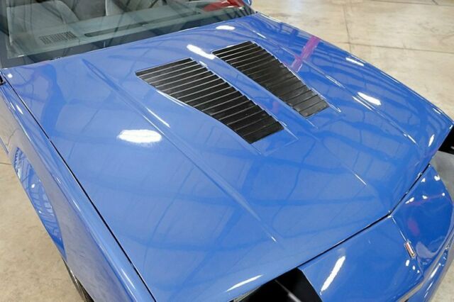 1987 Chevrolet Camaro Iroc-Z - photo 9