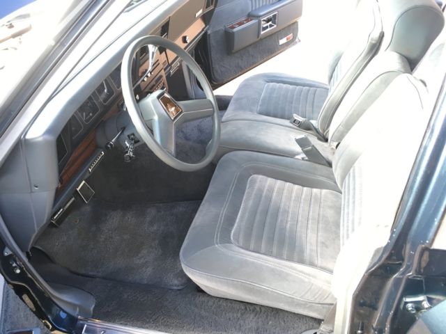 1987 Chevrolet Caprice Brougham - photo 5