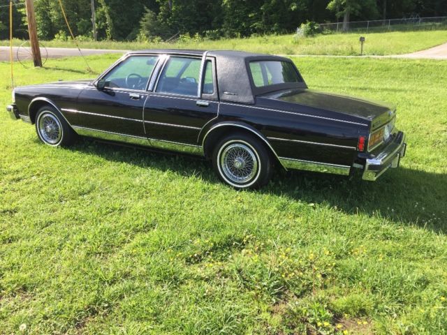 1987 Chevrolet Caprice - photo 2
