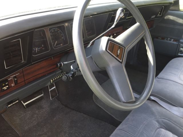 1987 Chevrolet Caprice - photo 9