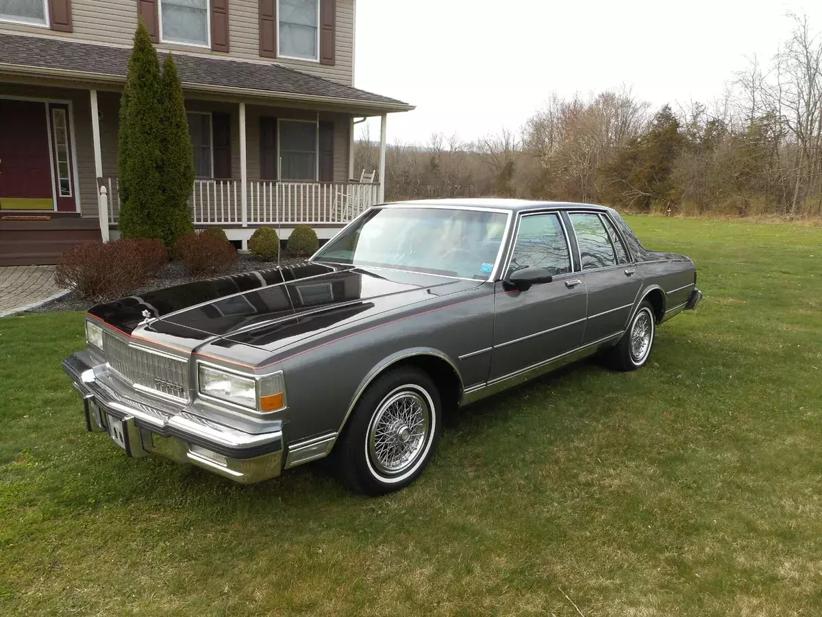 1987 Chevrolet Caprice Classic pristine 1 owner 51,842 mi 100% orig garaged 1987 Chevrolet Caprice