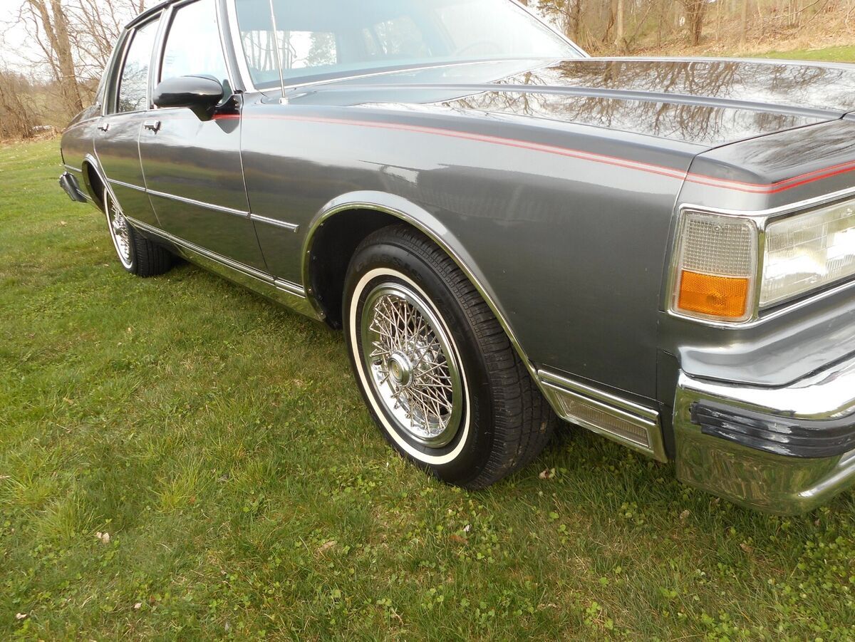 1987 Chevrolet Caprice - photo 11