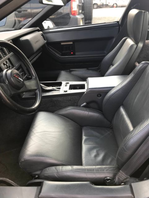 1987 Chevrolet Corvette - photo 11