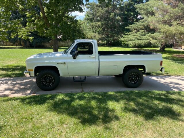 1987 Chevrolet C/K Pickup 2500 - photo 5