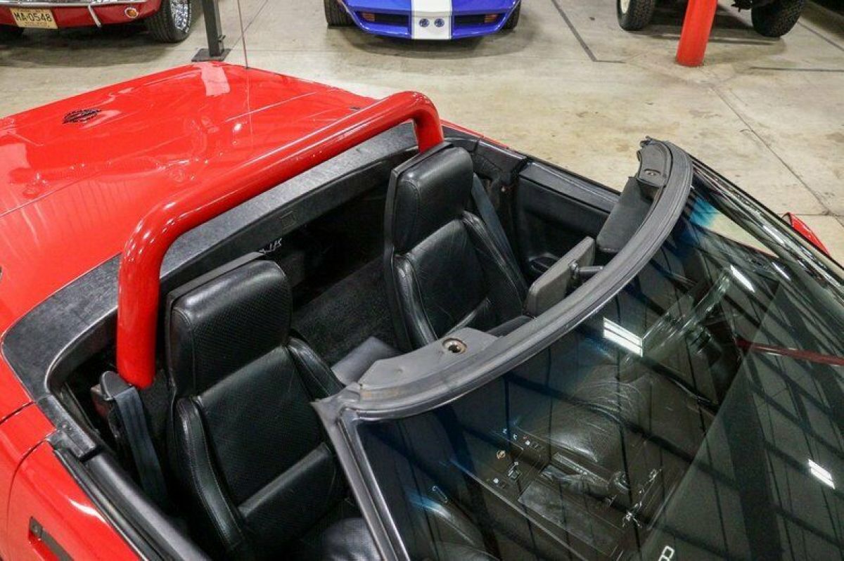 1987 Chevrolet Corvette - photo 10