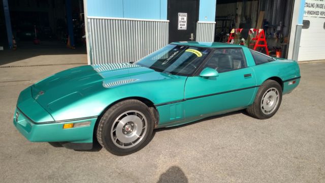 1987 Chevrolet Corvette - photo 2