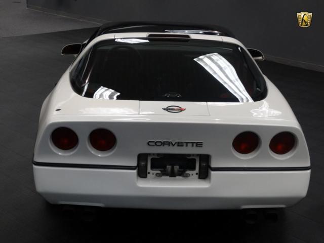 1987 Chevrolet Corvette - photo 9