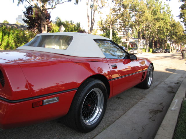 1987 Chevrolet Corvette Rag top /convertible - photo 9