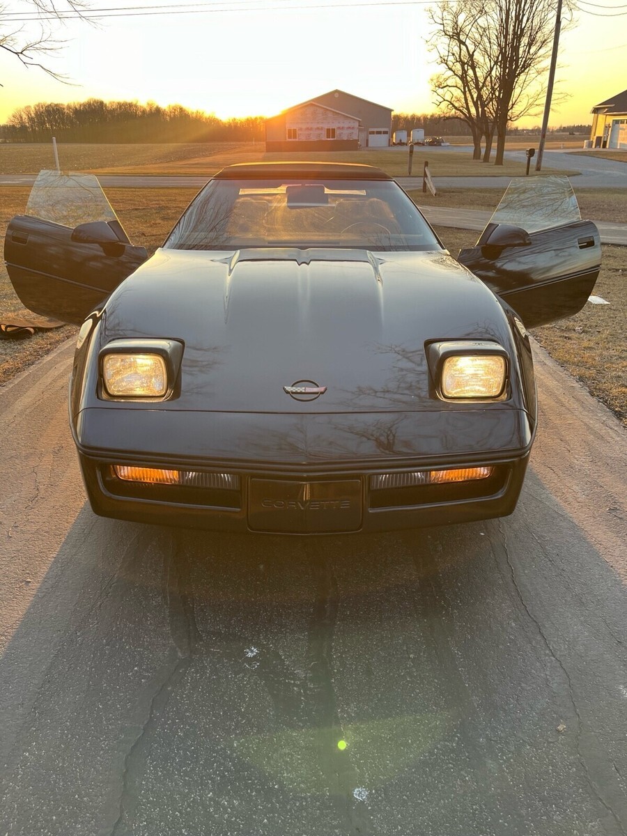 1987 Chevrolet Corvette - photo 11