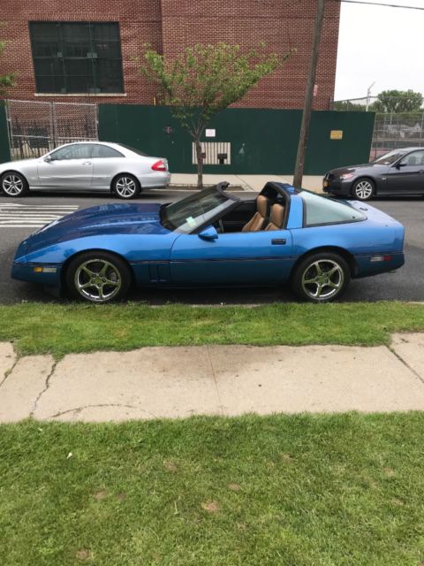 1987 Chevrolet Corvette - photo 2