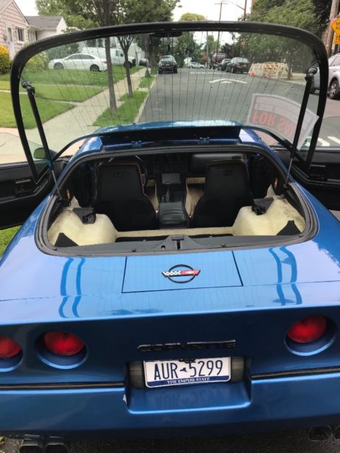 1987 Chevrolet Corvette - photo 8