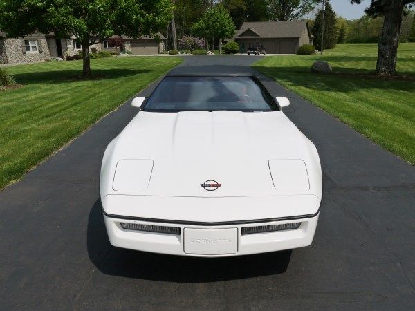 1987 Chevrolet Corvette - photo 2