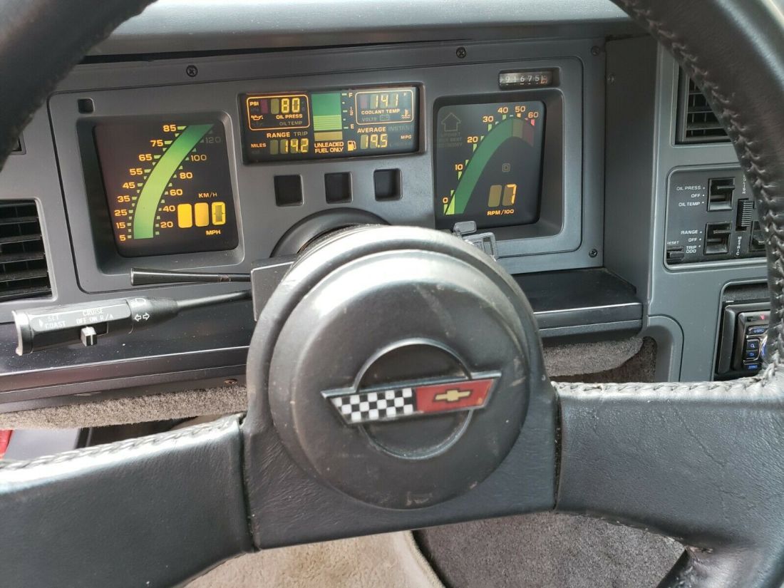 1987 Chevrolet Corvette - photo 10