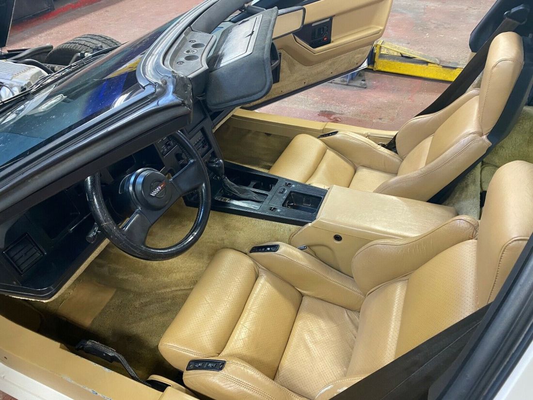 1987 Chevrolet Corvette - photo 4