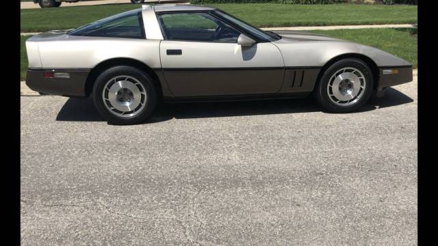 1987 Chevrolet Corvette - photo 7