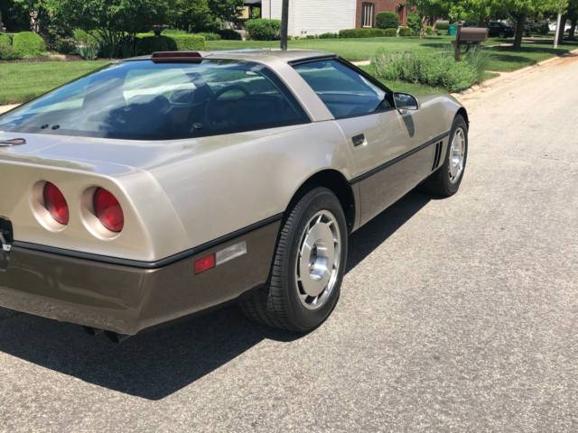 1987 Chevrolet Corvette - photo 8