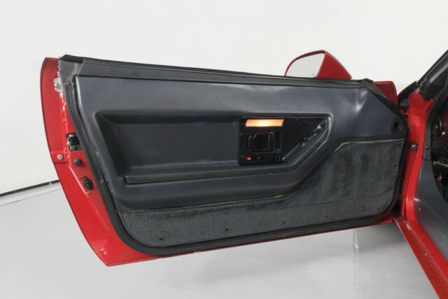1987 Chevrolet Corvette 28k Miles - photo 13