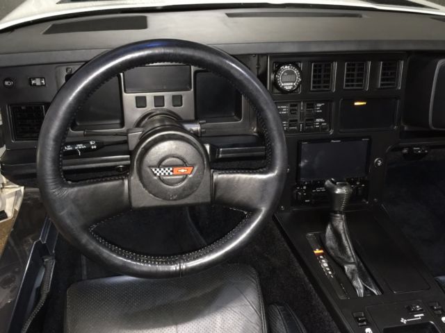 1987 Chevrolet Corvette Base - photo 10