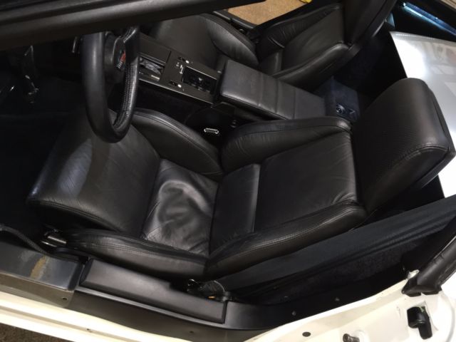 1987 Chevrolet Corvette Base - photo 3