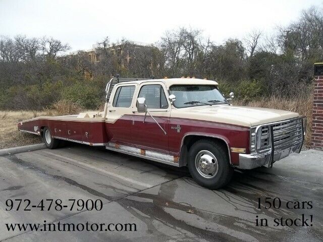 1987 Chevrolet Crew Cab Car Hauler Beige over Burgandy 454 1987 Chevrolet Crew Cab Car Hauler --