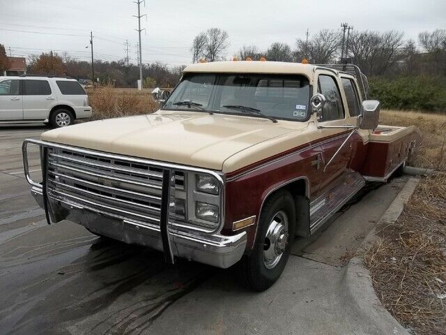 1987 Chevrolet Crew Cab Car Hauler -- - photo 5