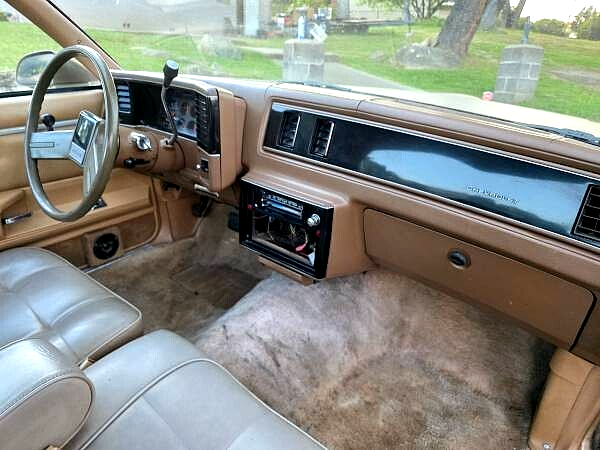 1987 Chevrolet El Camino 350-V8 - photo 7