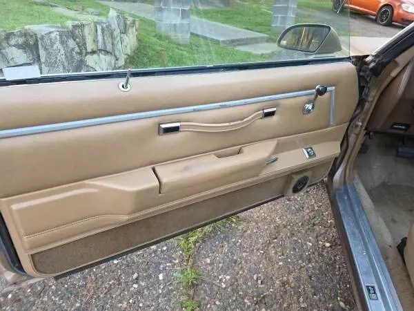 1987 Chevrolet El Camino 350-V8 - photo 9