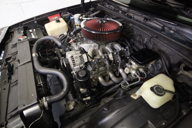 1987 Chevrolet El Camino - LS6 - Restomod - photo 12