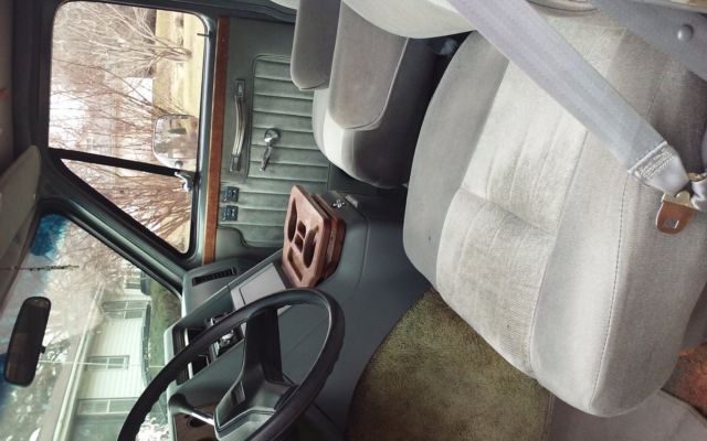 1987 Chevrolet G20 Van barron conversion - photo 5