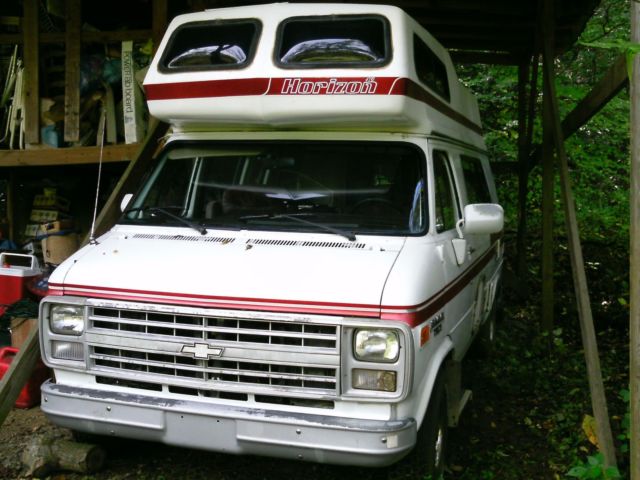 1987 Chevrolet G20 Van - photo 2