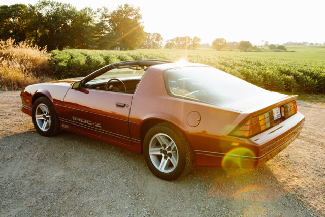 1987 Chevrolet Camaro - photo 9