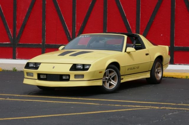1987 Chevrolet Iroc Z -5 Speed Manual-T-Tops-Tune Port Injected-Great co 1987 Chevrolet Other Pickups -5 Speed Manual-T-Tops-Tune Port Injected-Great co