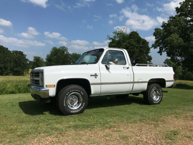 1987 Chevrolet K10 4x4 Silverado SWB 1987 Chevrolet C/K Pickup 1500 Silverado