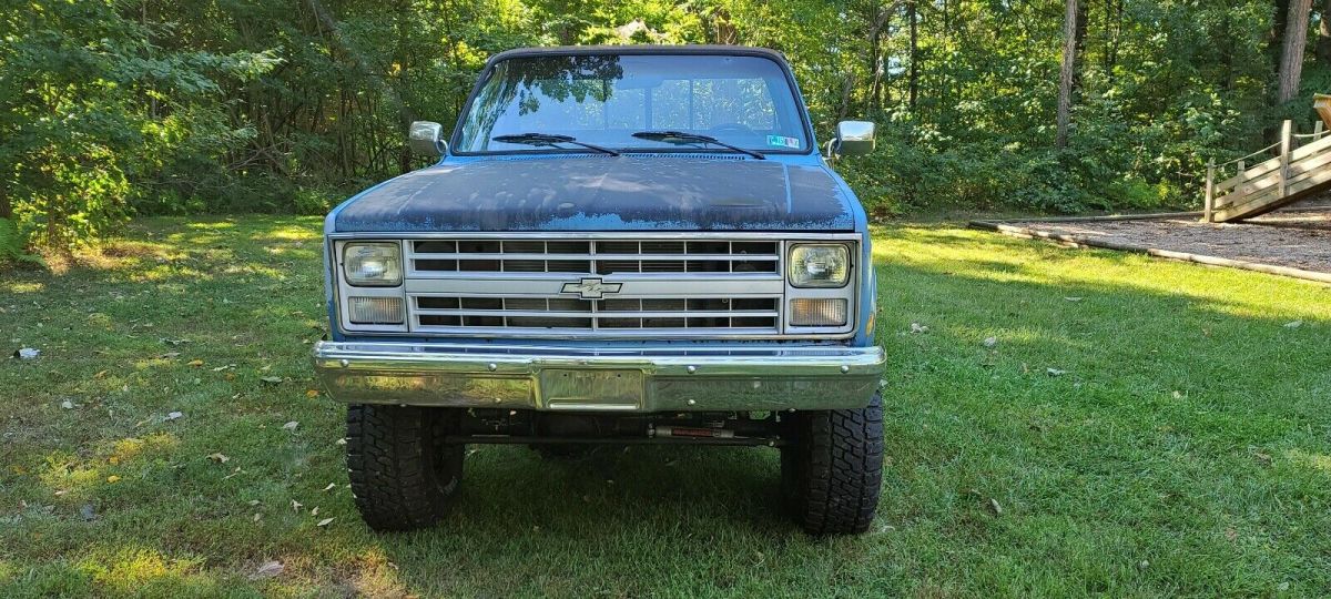 1987 Chevrolet K10 Pickup Blue 4WD Automatic 1987 Chevrolet K10 Pickup