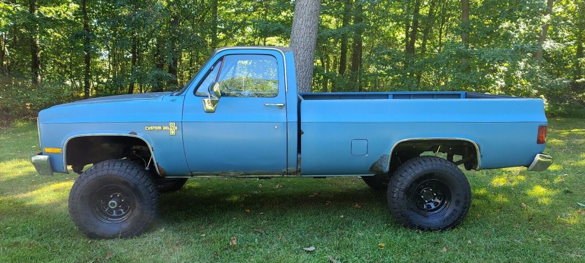 1987 Chevrolet K10 Pickup - photo 2