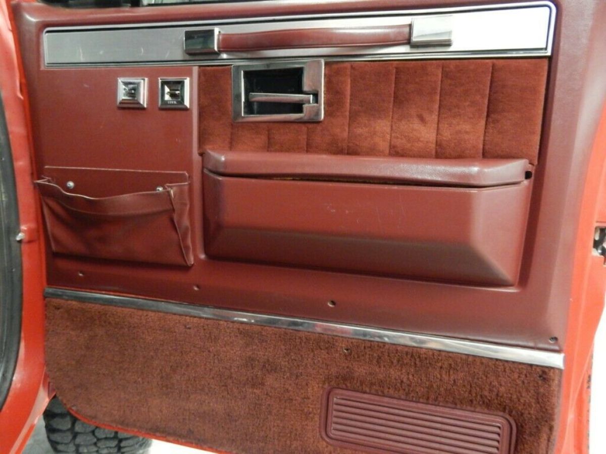 1987 Chevrolet C/K Pickup 1500 Silverado - photo 10