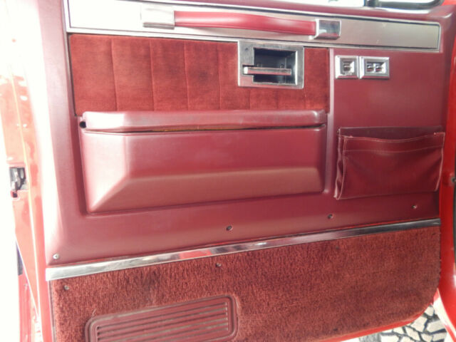 1987 Chevrolet C/K Pickup 2500 Silverado - photo 9