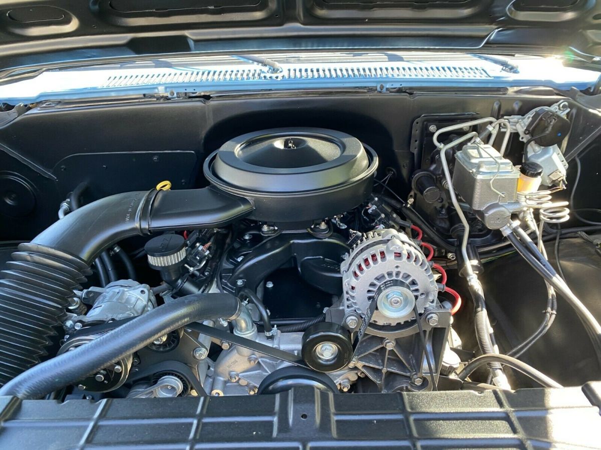 1987 Chevrolet C/K Pickup 3500 - photo 4