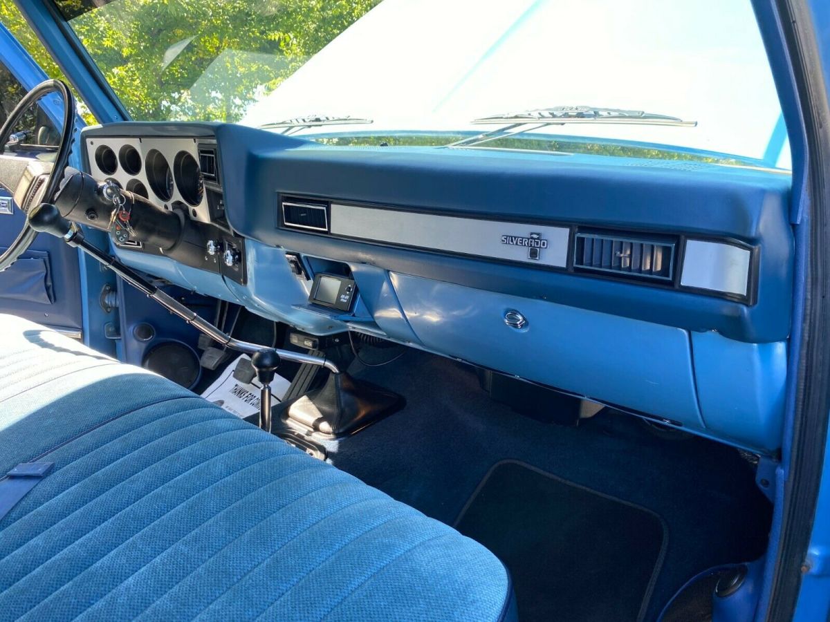 1987 Chevrolet C/K Pickup 3500 - photo 8