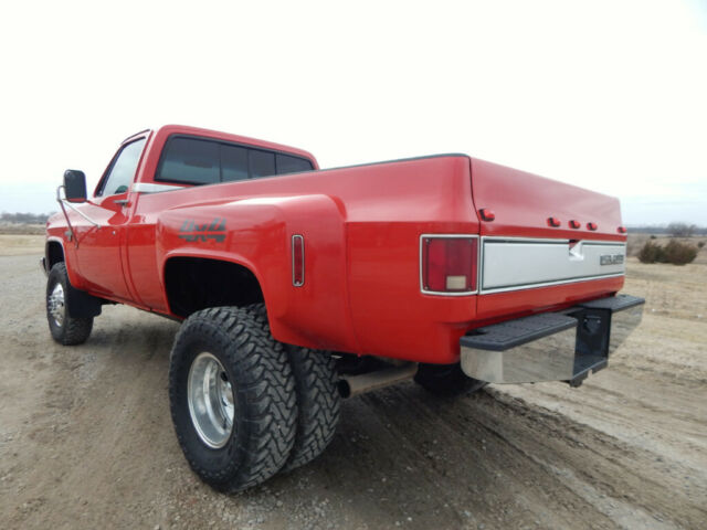 1987 Chevrolet C/K Pickup 3500 Silverado - photo 3